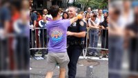 Fallece el famoso policía que bailó en un desfile del orgullo gay…