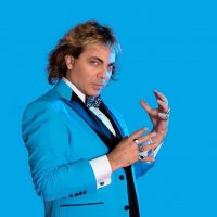 A Cristian Castro le salió caro su matrimonio de un mes